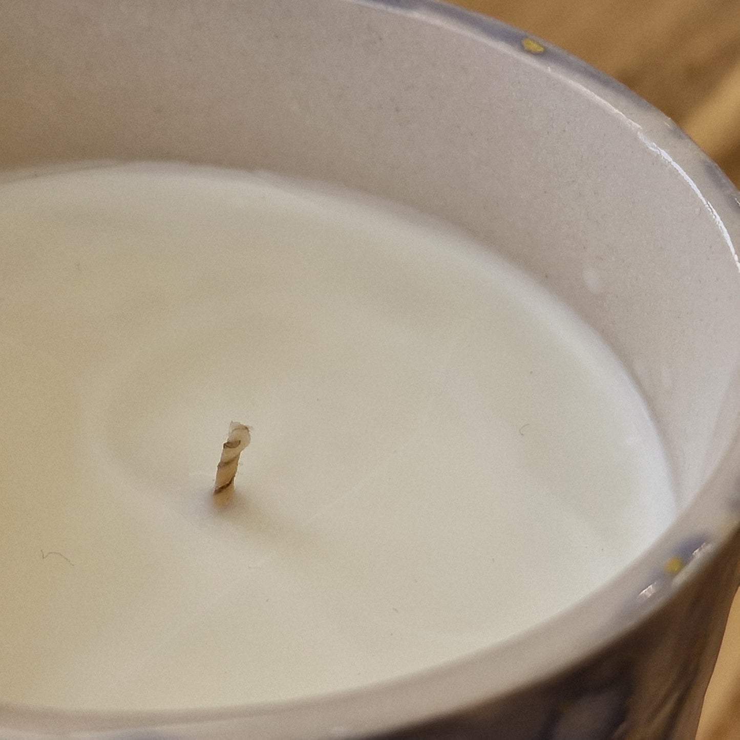 Handmade Candle Pot | Bullfinch | Ceramic