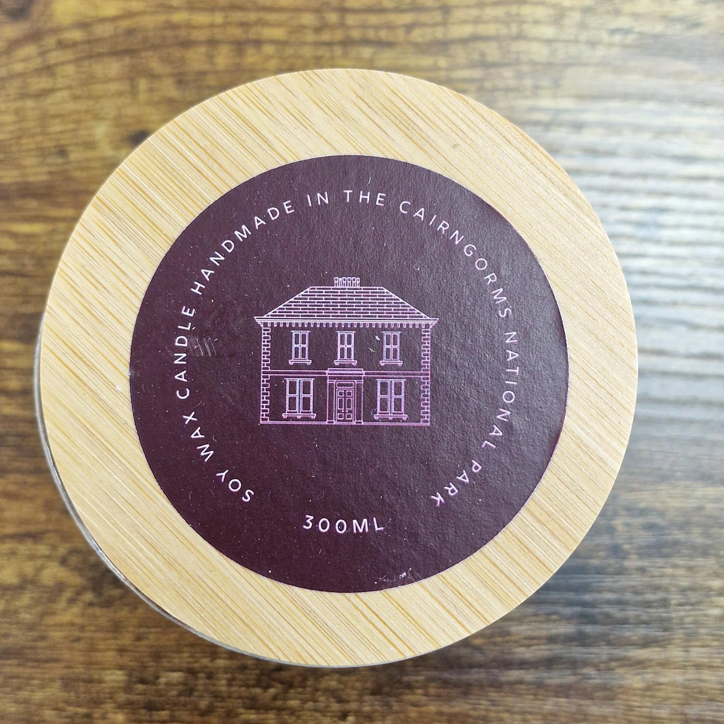 Handmade Ceramic Pot with Scented Candle | Sandalwood & Black Pepper